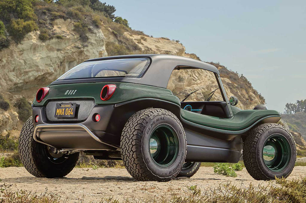 EVChargePlus's tweet photo. The iconic Dune Buggy is about to be reborn, fully electric. 😍

Meyers Manx, the company that created the dune buggy back in the mid-1960s, is launching a rebooted e-version with 40kWh battery and up to 300 miles of range. 
#goelectric #electricvehicles #evcharging #evchargeplus https://t.co/vpedXLkD3F
