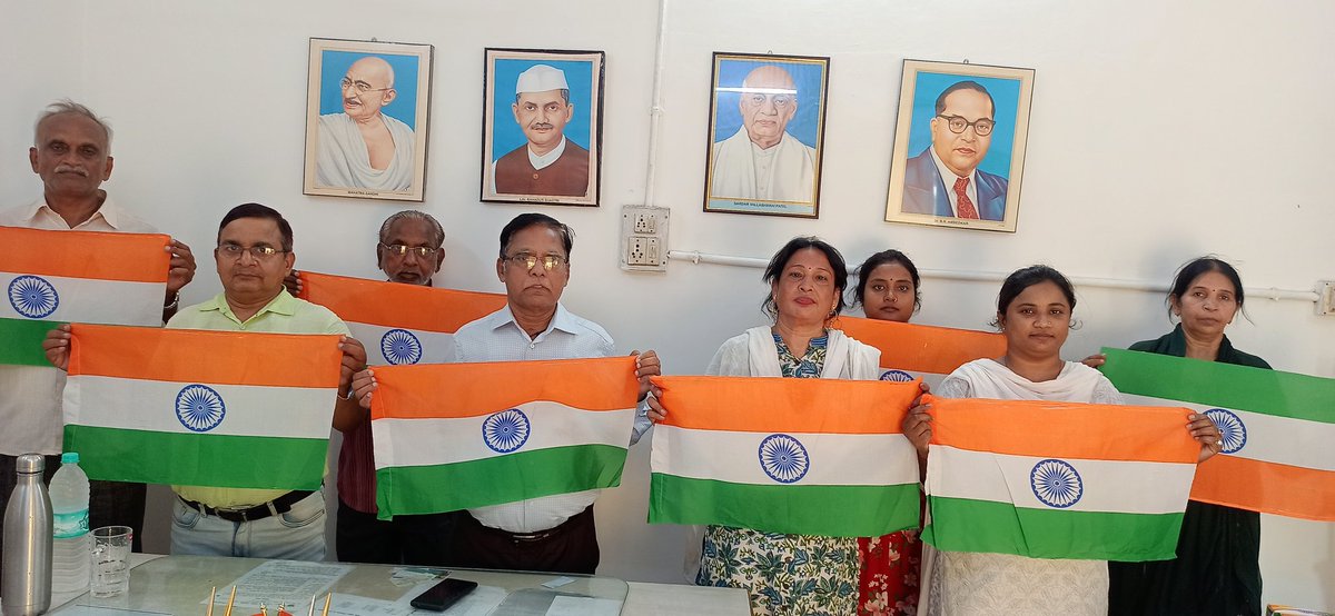 armbsmchb@016 tweet media