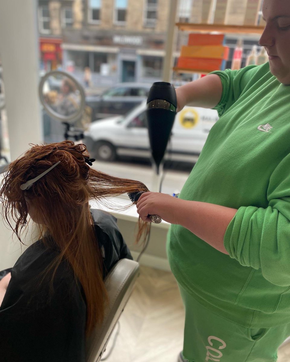 BBeautifulcic's tweet photo. Our 3rd summer program is well under way, So proud of the young people we are working with, gaining confidence, life skills and work experience. #youngpeople #youthemployment #socialenterprise #makingadifference https://t.co/8Bzd5UU8f5