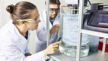 europawire's tweet image. Empa researchers work on High Entropy Ceramics with potential use in energy storage and chemical production processes news.europawire.eu/empa-researche… #highentropymaterials #extremelyhightemperatures #ceramicmaterials #PowderSynthesis #MicrostructuralEngineering #Empa @Empa_CH