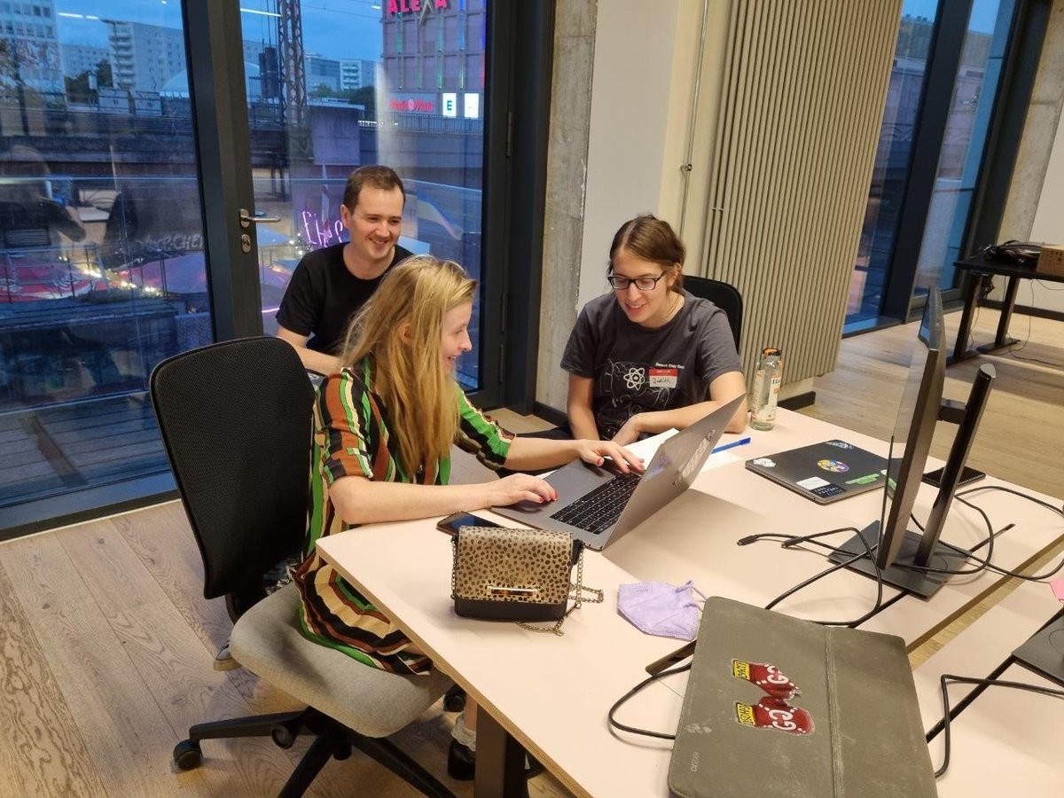 codebarBerlin's tweet image. We had another great workshop evening last night! Huge thanks to @pleo, and our wonderful students & coaches 🤗 If you would like to coach or learn at codebar, please sign up and check out upcoming workshops! codebar.io/berlin