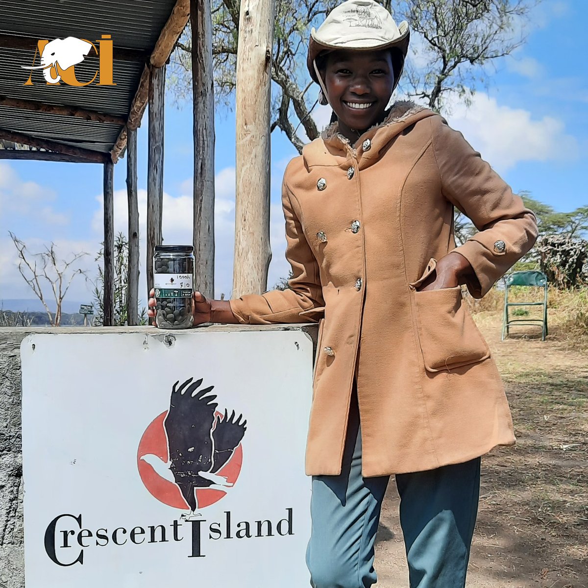 Meet Faith, a guide at Crescent Island Naivasha, who told us about the importance of planting acacia seeds while you visit the island , as @KiiruWinnie said in her remarks at @APA_Congress . We need more #WomeninConservation #girlpower #education #Trees4betterlives