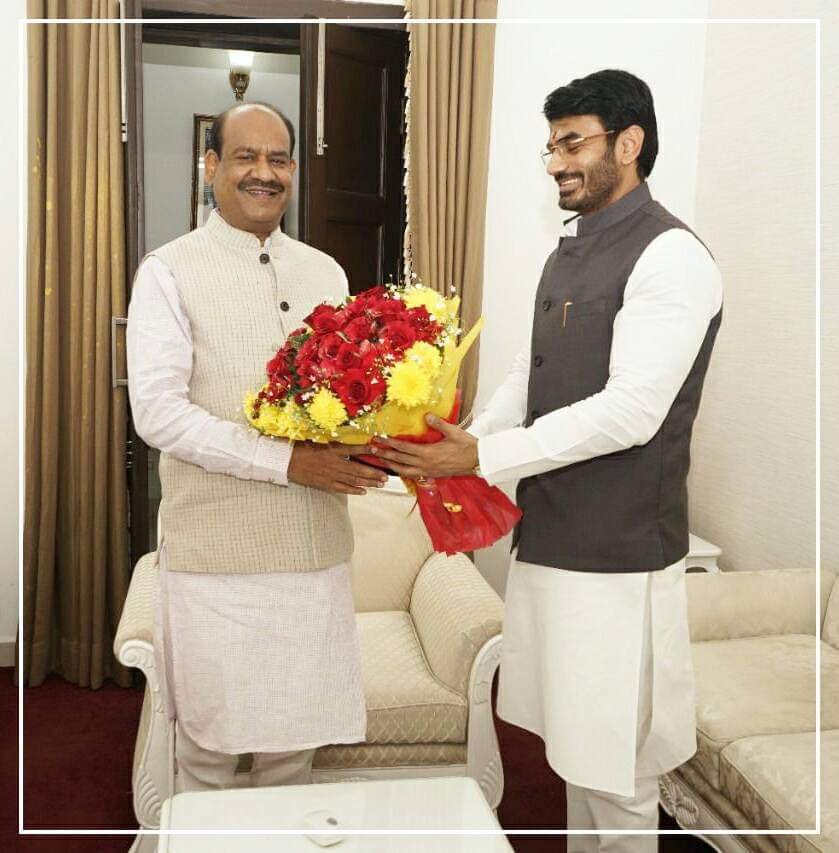So many cases of extremely serious crimes registered against #ShrikantTyagi since 2007 but he continued to enjoy patronage of many BJP biggies. All parties shelter criminals for their own vested interests. No one's a saint here. I repeat ALL.