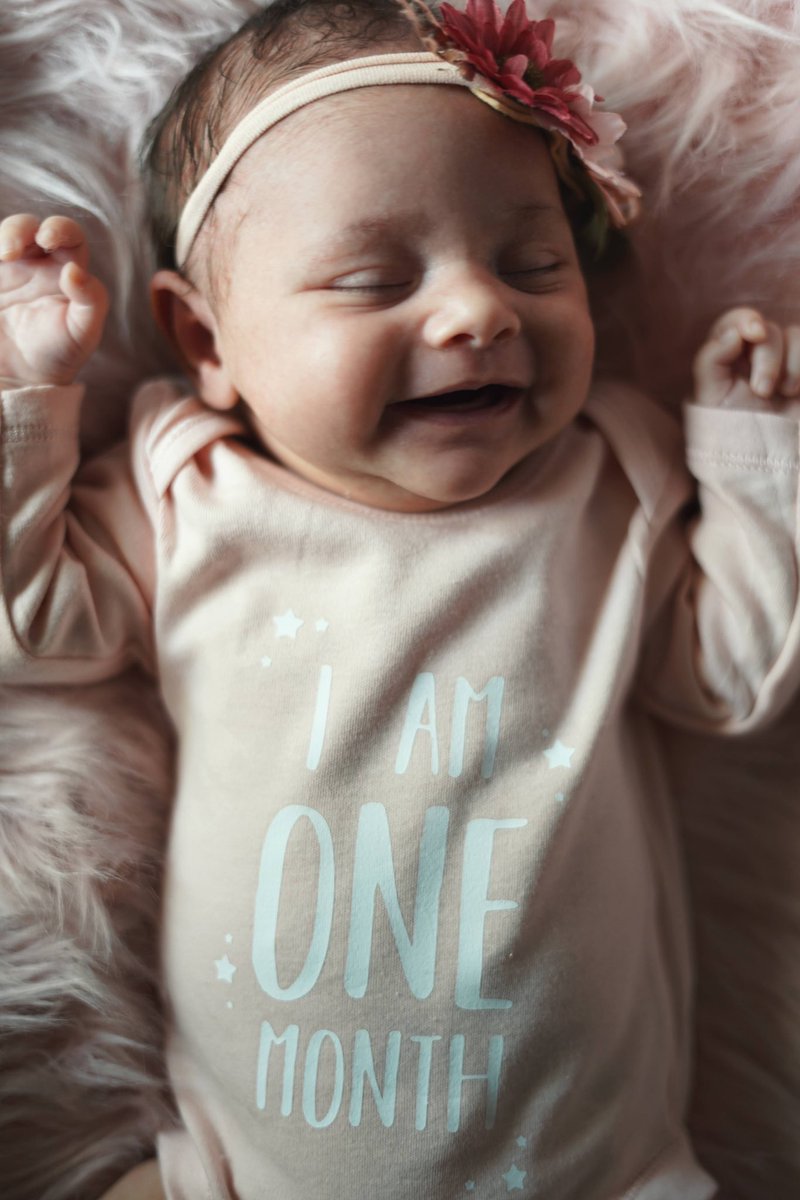 inthmeadowsweet's tweet photo. Imagine having a baby and she comes out this cute 😍🥰 https://t.co/GDdfdYvJlp