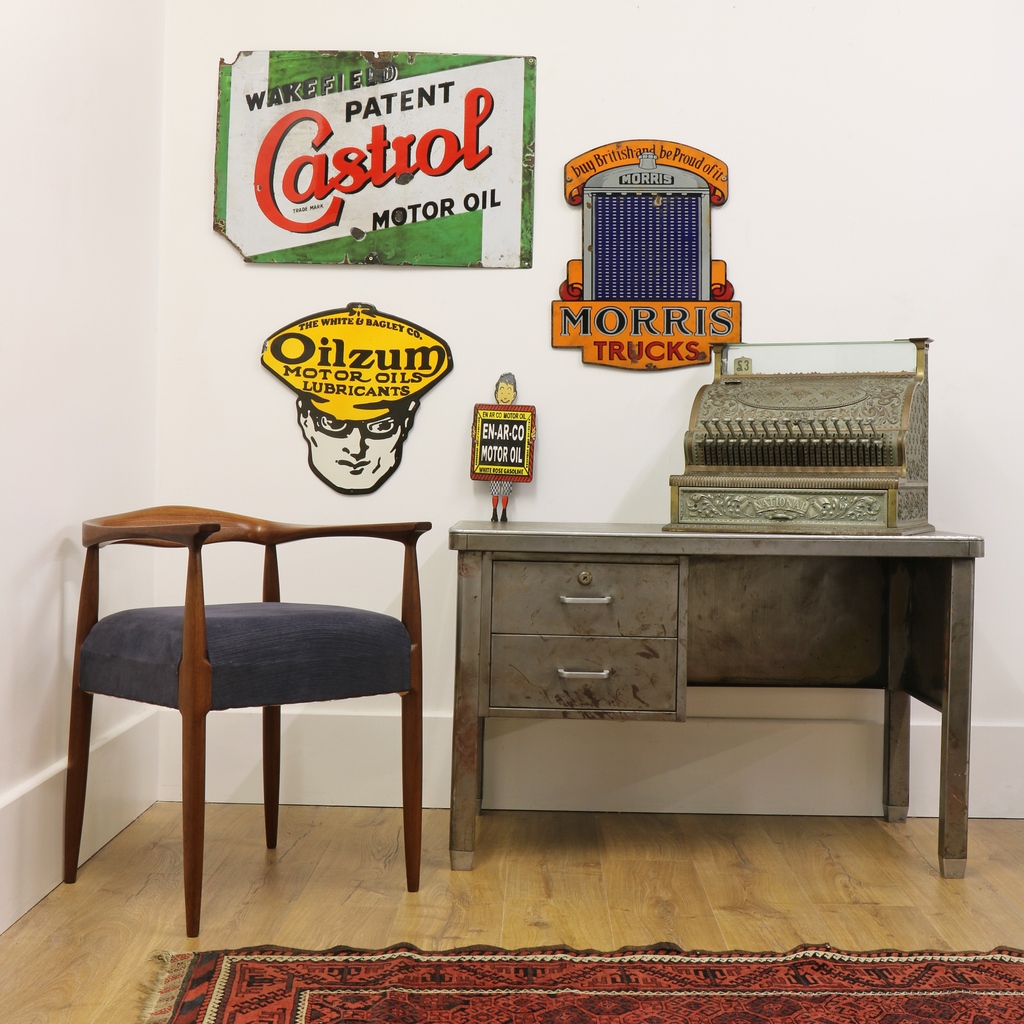 swordersfineart's tweet photo. Join us live at 10am today for our Homes &Interiors Auction.
If you are renovating a home, garden or work space & are seeking sustainable, well made, attractive pieces, that don’t cost the earth, then browse & bid online at https://t.co/t9vkH51lVw
#homesandinteriors #sworders https://t.co/EAYy6ATwgu