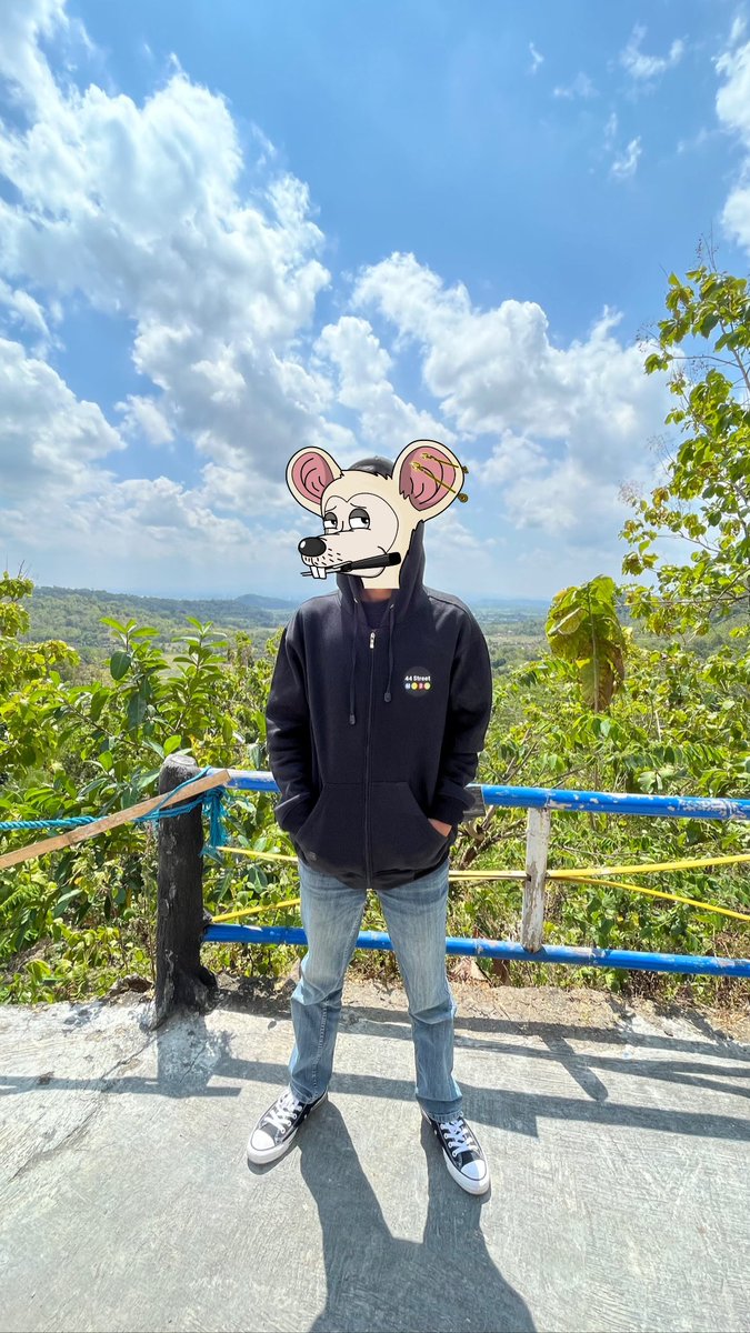 adityaarfan_'s tweet photo. Yo sup @MousInDaHous 
Have a nice day mous gang 🧀
#MIDH #44thstreet https://t.co/LhD9GTANZh