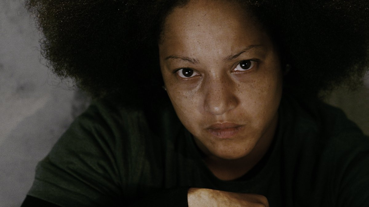 josouthwell's tweet photo. Short film, COVER ME starring Isis Davis was a real breakthrough for me as a writer. This monologue led film tells the heart breaking journey of a young Mum and domestic violence. https://t.co/0mKDlg4BSV