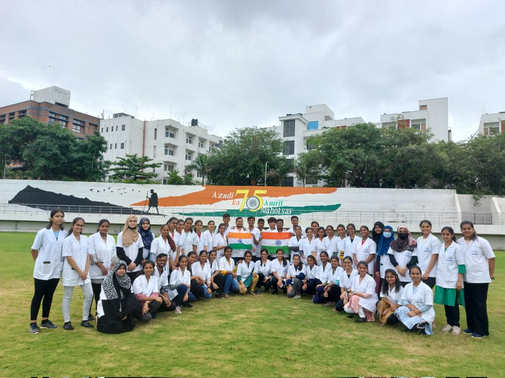 NSS_MGMIOP's tweet photo. 9 Aug 2022 Samuhik Rastragaan at MGM Stadium, Aurangabad. 
MGM Institute of Physiotherapy #AzadiKaAmritMahotsav #samuhikrashtragaan 
#NSS @NSS_MGMIOP @NSSPO_STahakik @AurangabadMgm @PMOIndia @_NSSIndia @mygovindia @MinOfCultureGoI @AmritMahotsav @YASMinistry https://t.co/LVCXp4bNvP