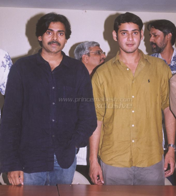 శ్రీ మహేష్ బాబు గారికి హృదయపూర్వక జన్మదిన శుభాకాంక్షలు. ❤️ 
- Janasena chief Shri <a href="/PawanKalyan/">Pawan Kalyan</a>

<a href="/urstrulyMahesh/">Mahesh Babu</a> #HBDSuperstarMahesh
<a href="/JanaSenaParty/">JanaSena Party</a>