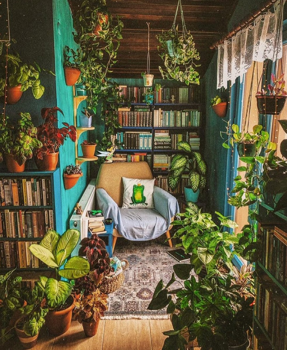 Kutuphanembenim's tweet photo. @sanatkedisi @yozgatkultur @edebiart_ @elifkarademir80 Kutlu olsun.🥰🙏🏻📚🍃 https://t.co/dd6gkFvtHx