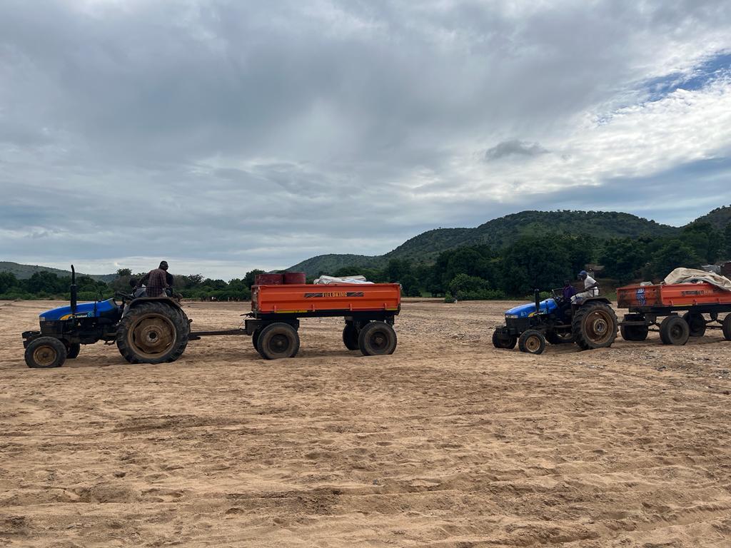 SlobodanTadic's tweet photo. Huge thanks to @UNMAS @UNOCHA_Sudan @WFP_Sudan for their support in providing this assistance. 
Contributing to #Livelihoods #CommunityStabilization and #Peace in #Sudan 🇸🇩 https://t.co/eNA6D8fLhm