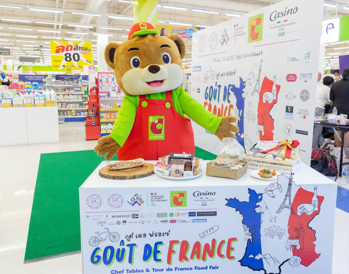 ExtenC_IP's tweet photo. In collaboration with the Embassy of France in Thailand and Big C, we celebrated the 7th edition of Goût de France / Good France 🇫🇷 

Relive this amazing experience through these photos 📷

#CasinoGlobal #CasinoGroup #Casino #CasinoAsia #BigC #Thailand #GoodFrance https://t.co/NLgwuawnb7