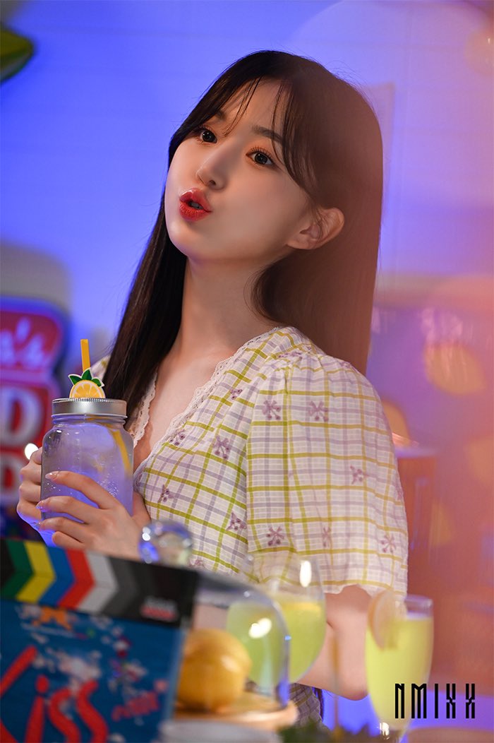 FZtUr69agAEDnzu?format=jpg&name=medium