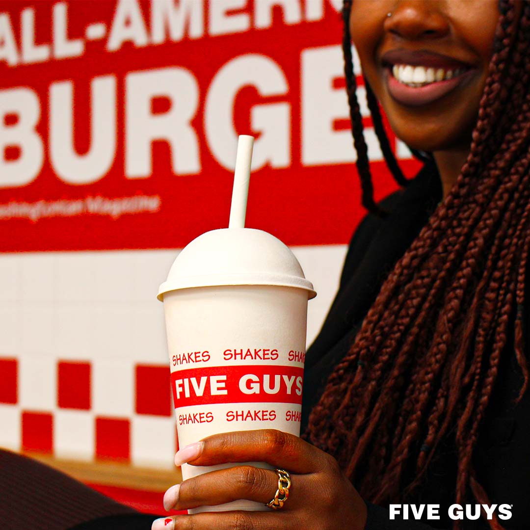 Y'a pas à dire, notre milkshake goût Reese's est une pépite ! 🥜T'as déjà goûté ?