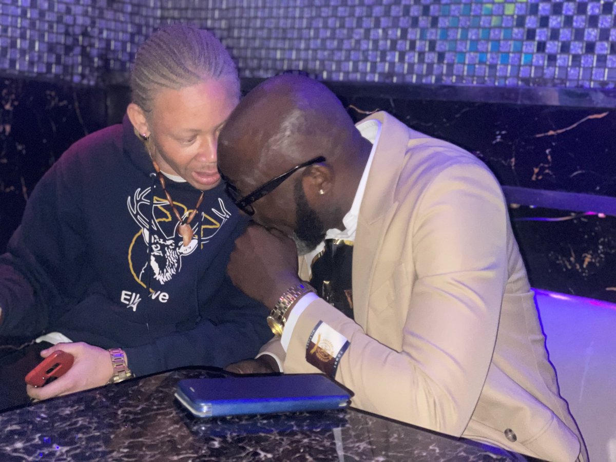 JimmyLoko3's tweet photo. En collaboration avec le manager d'olympique box https://t.co/26wS6JUYDf