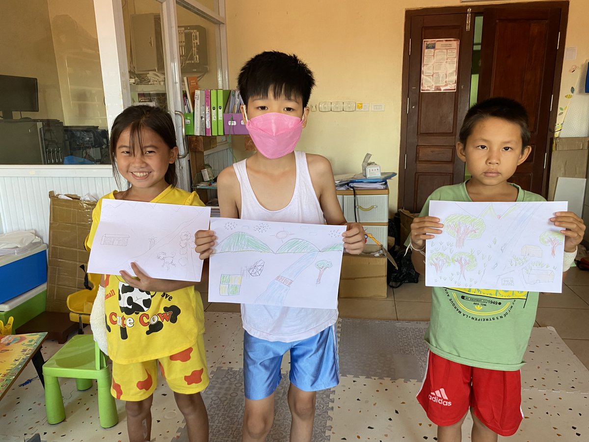 fwabnyc's tweet image. LFHC recently hosted an art workshop for long-term patients. They were tasked with creating designs to help the team re-decorate the X-ray room. 

The aim is to create a calm, relaxing space for patients. The hospital has partnered with @AnoukFoundation for this project! 💚