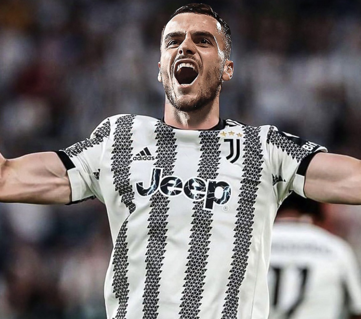 juvefcdotcom's tweet photo. 🚨DONE DEAL! Kostic will play for Juventus! (@romeoagresti) https://t.co/9bdmPUjiwT