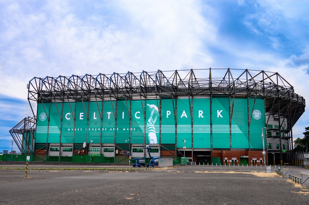 Ocean Displays wraps up work on the new <a href="/CelticFC/">Celtic Football Club</a>  Stadium wrap - and how smart does this look?

oceanoutdoor.com/ocean-news/new… #Glasgow #CelticFC #itsawrap