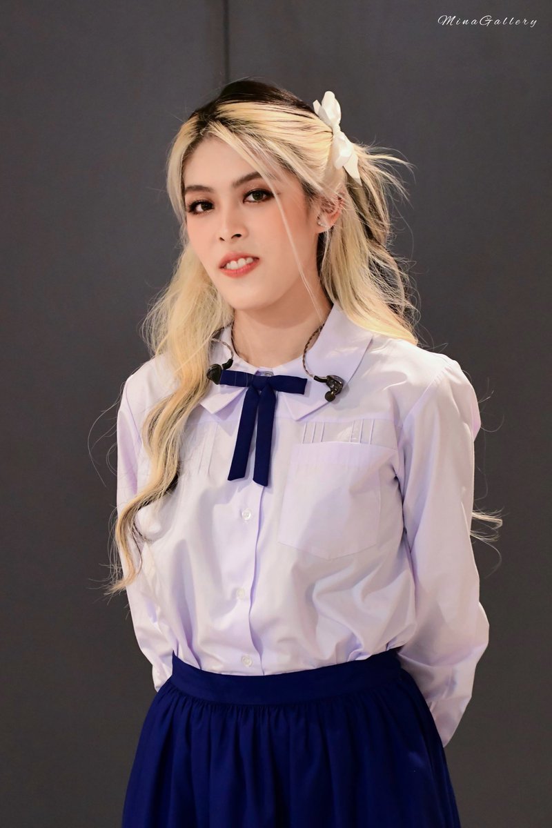 MinaGallery tweet media