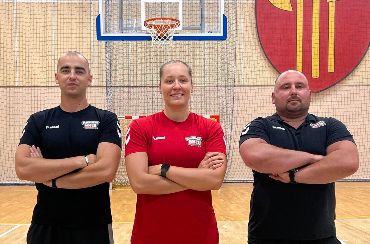 🏀 Przygotowania do sezonu czas rozpocząć od prezentacji sztabu szkoleniowego naszej drużyny 🤩
W sezonie 2022/2023 drużynę Contimax MOSIR Bochnia w rozgrywkach 1 Ligi Koszykówki Kobiet poprowadzi duet trenerski - Małgorzata Misiuk - Tomasz Orlicki. 💪
bochnia.basketball/malgorzata-mis…