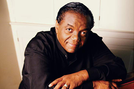 datspod's tweet photo. R.I.P. Lamont Dozier.
As 1/3 of the legendary production team Holland–Dozier–Holland, he was a significant force in the establishment of the ubiquitous 'Motown Sound'.
Writing 18 US + UK No.1 hits for the likes of The Supremes, Marvin Gaye + The Four Tops.
#RespectingLegends https://t.co/tO0F3Qncls