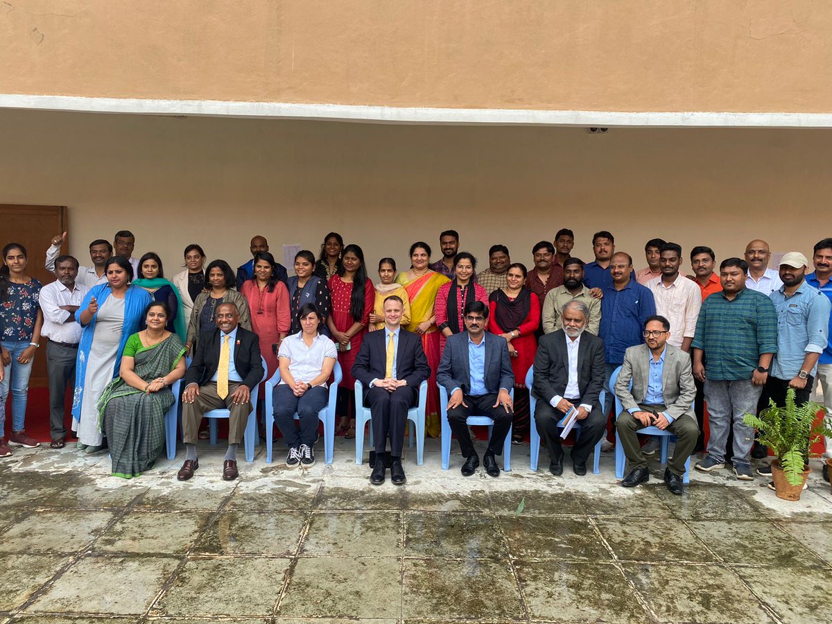 We partnered w/#OsmaniaUniversity to host a workshop on countering disinformation for Telugu TV reporters. Speakers included our Public Diplomacy Officer Frankie Sturm &amp; <a href="/DeccanChronicle/">Deccan Chronicle</a> editor Sriram Karri. Big thanks to trainers #AlannaDvorak, 
<a href="/CoreenaSuares2/">@Coreena Enet Suares</a>,<a href="/sudhakarudumula/">Sudhakar Udumula</a>!