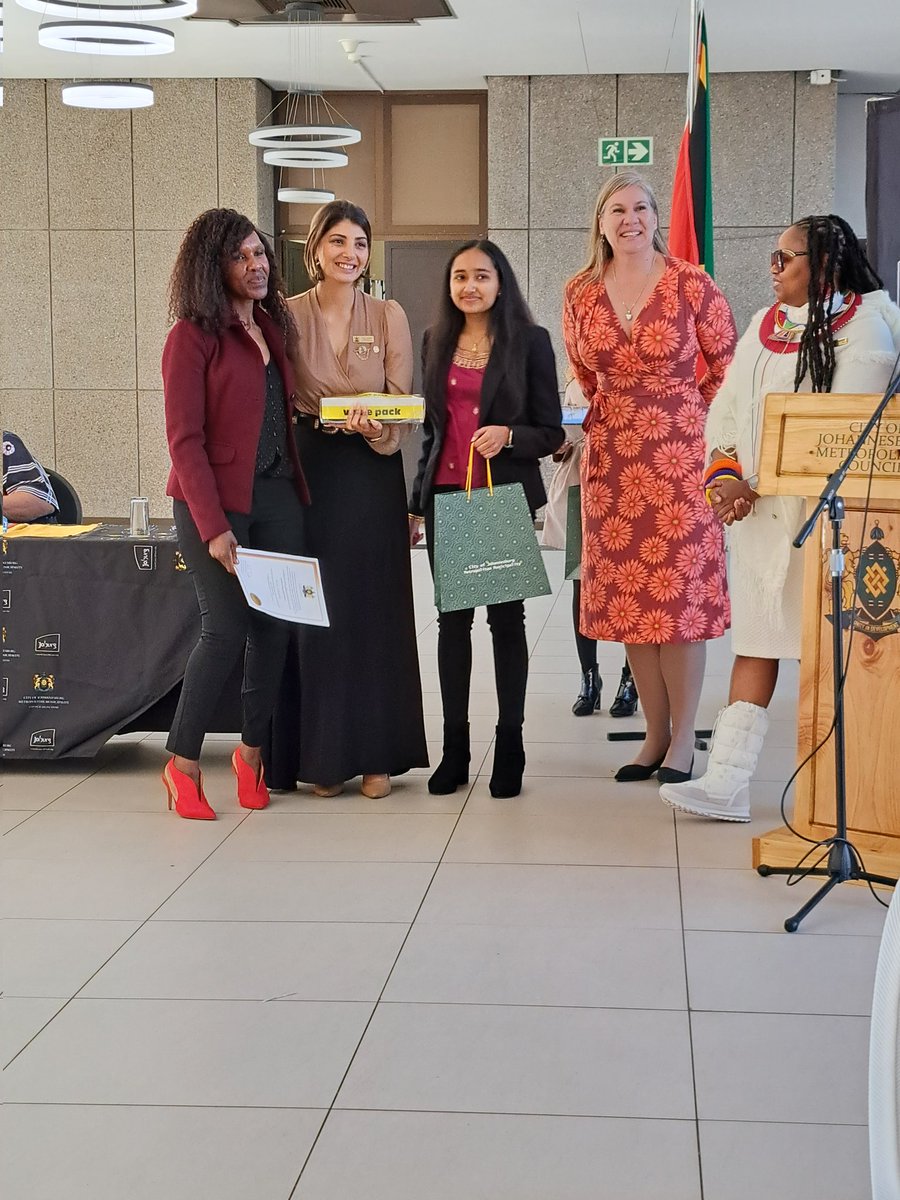 CityofJoburgZA's tweet photo. Congratulations to all our award recipients #WomenOfExcellence #JoburgCares ^NJ https://t.co/pSptFcx3a8