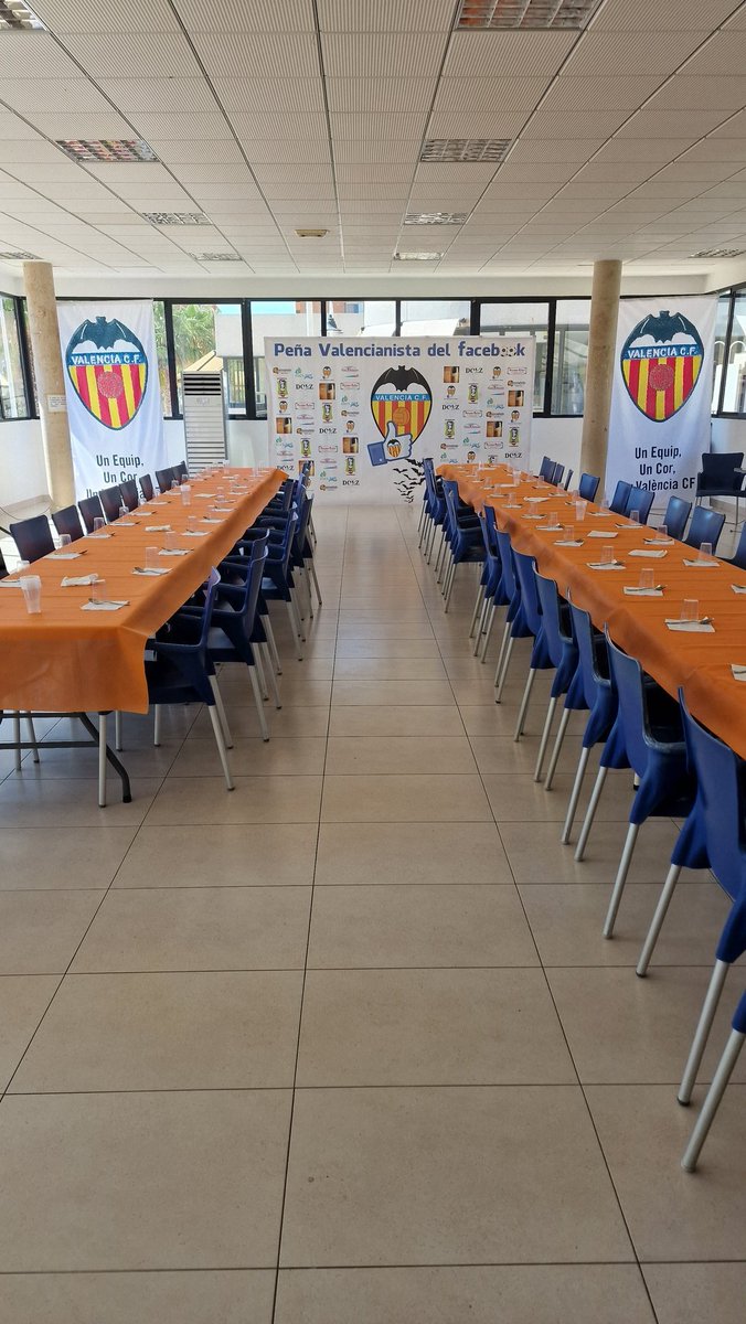 Listos para comenzar la nueva temporada. #aymare #Amunt 💙❤💛