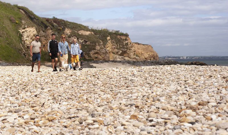 Is there a better-named place than Blast Beach on the Durham coast? Enjoy free parking at Nose’s Point south of Seaham and wander through fields filled with wildflowers to the sea. Bliss! Read more in our blog buff.ly/3JBviZm