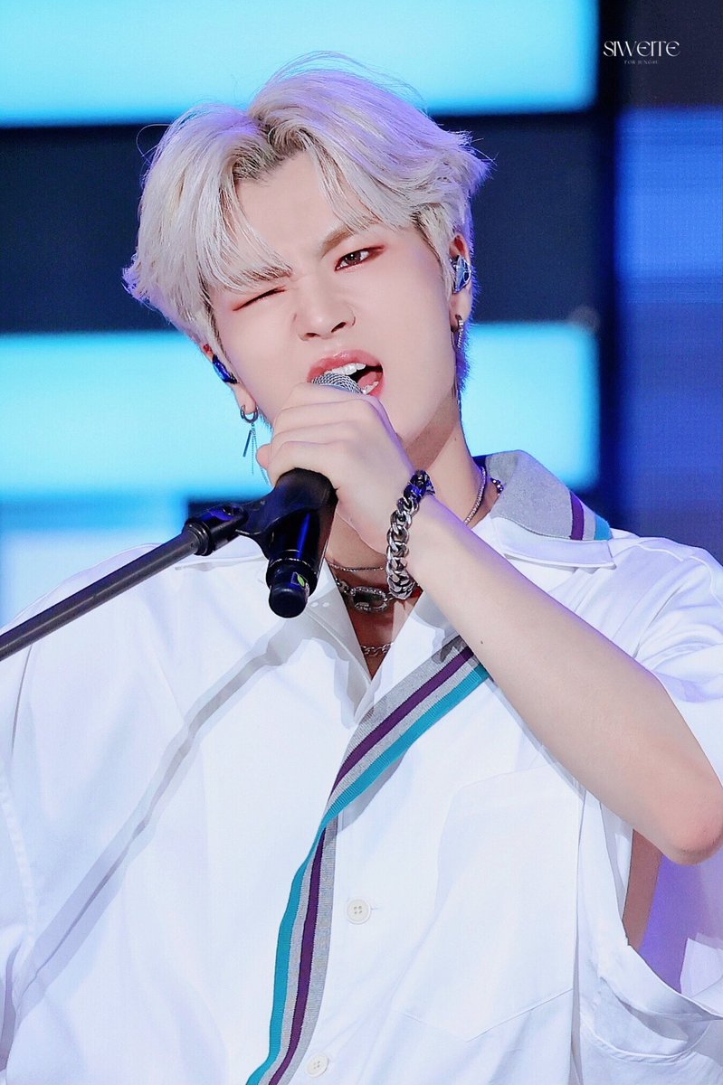 siweite_'s tweet photo. 220808 울산 음중 썸페 

#Jungsu #정수 #XdinaryHeroes #엑스디너리히어로즈 https://t.co/T3HkVuQhKD