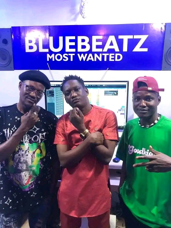 DonDeeGazaale's tweet photo. Legendary Umar #Janda Thanks For Your Advice And The Support ๐
Also big thanks to #MOSTWANTED
#Dondee #Gazaalee #Azaleans
#Frrrrr https://t.co/bL1hVBYfx2