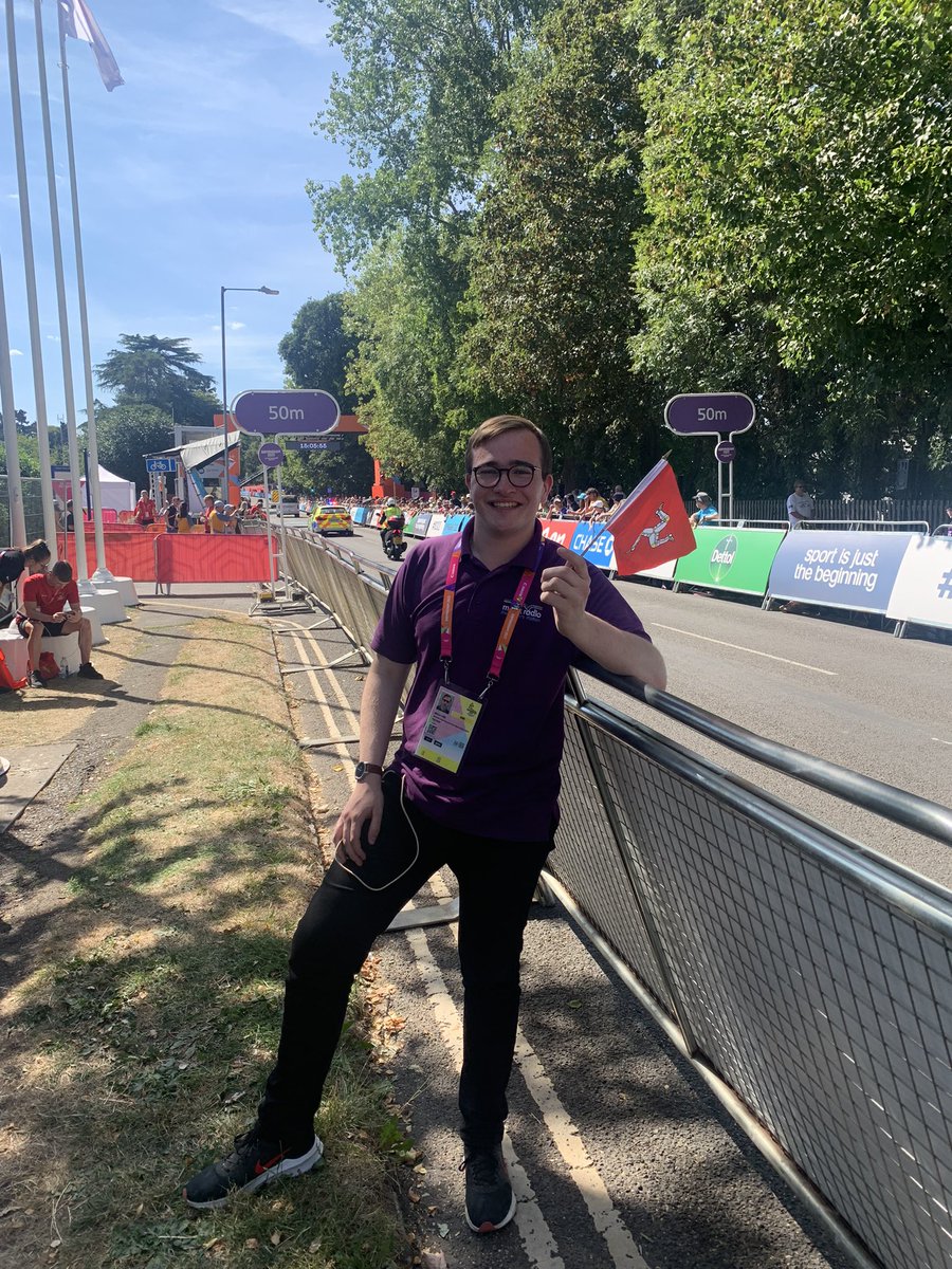 William King tweet media