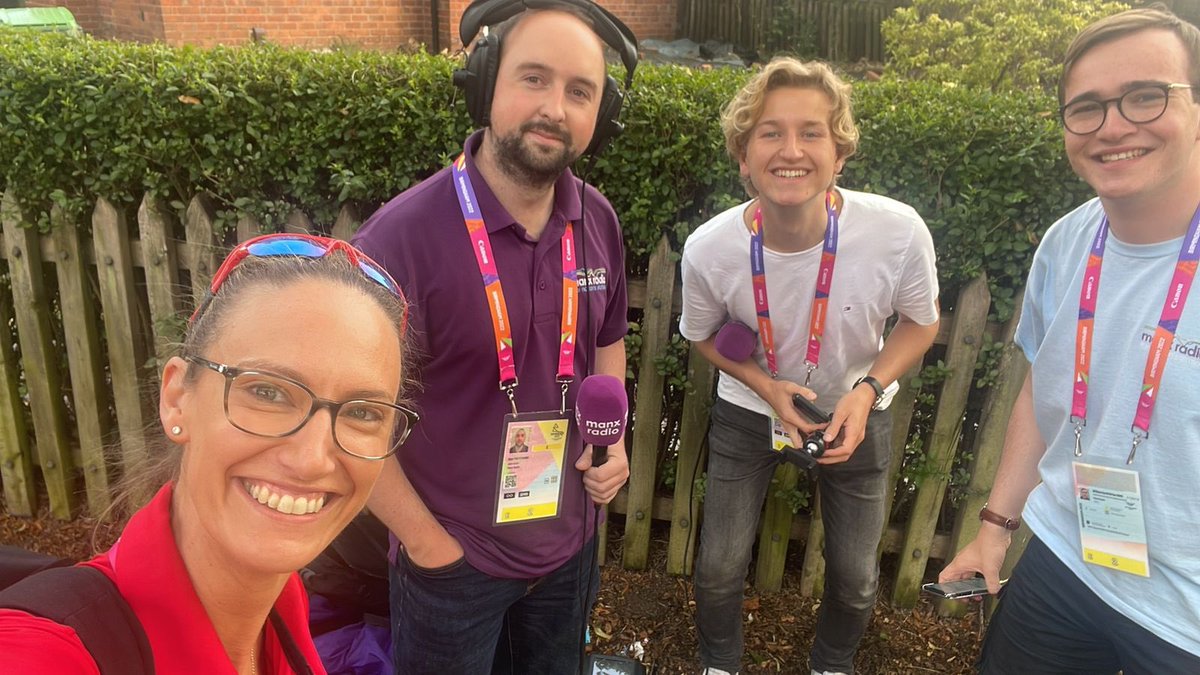 William King tweet media