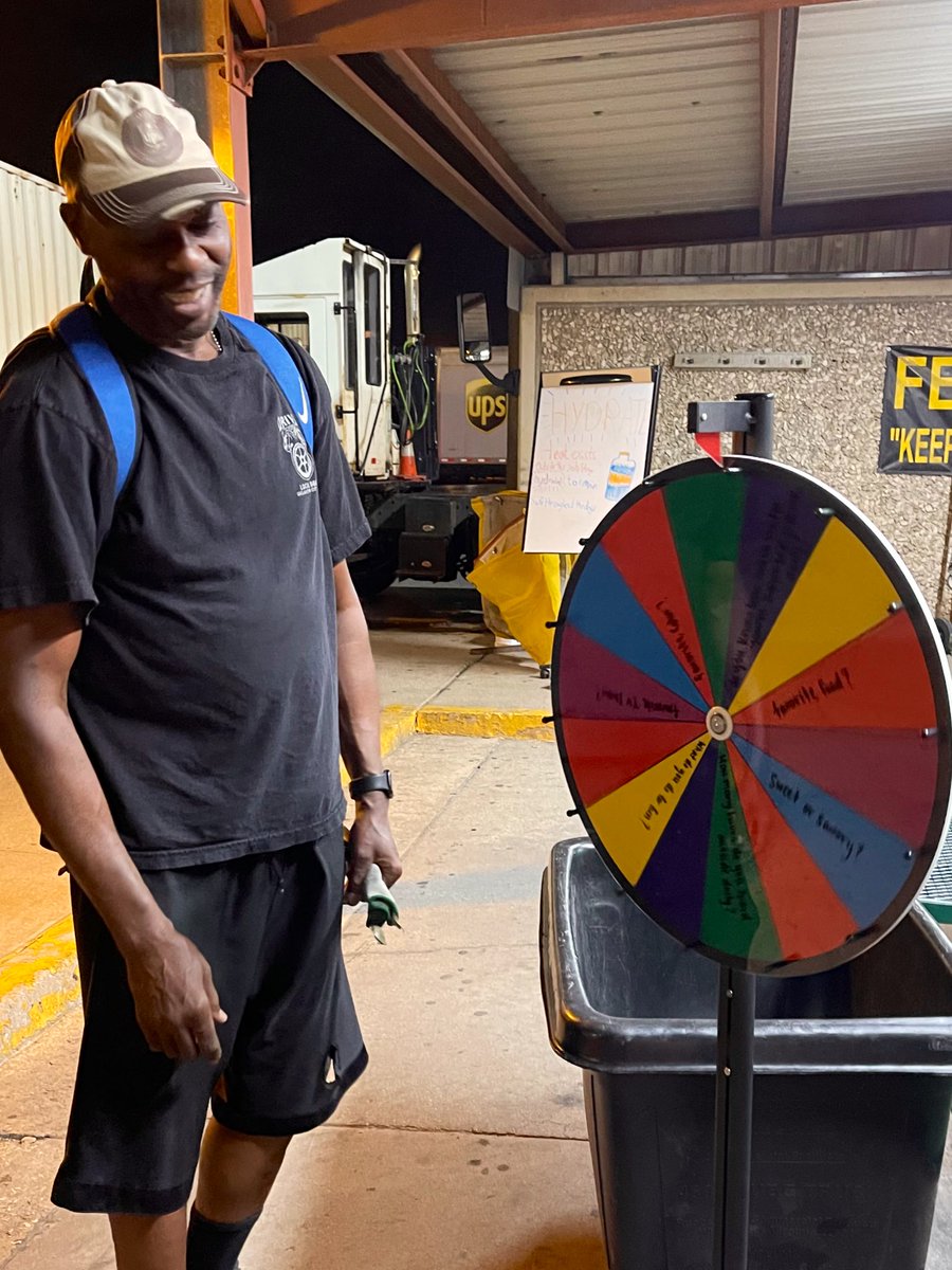 okc_preload's tweet photo. #OKC #Preload #WellnessWheel #WheelofFortune #HaveFun #UPS #TeamWellness #TeamSafety #WellnessTuesday https://t.co/U6Npgi5gQX