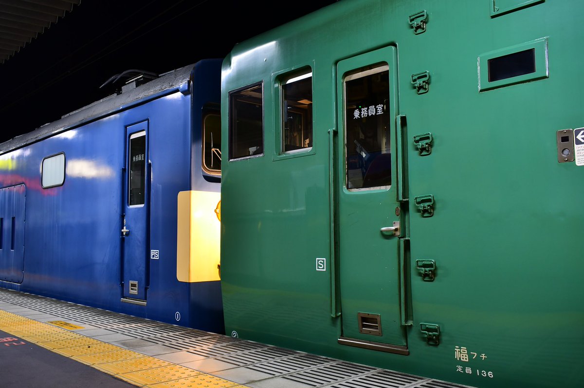 183k800b's tweet image. 8/8 回9770M 115系R1編成廃車回送
遂に来てしまったこの時。
幼少期から見慣れた顔のお見送りをして来ました。
23年間本当にありがとうございました