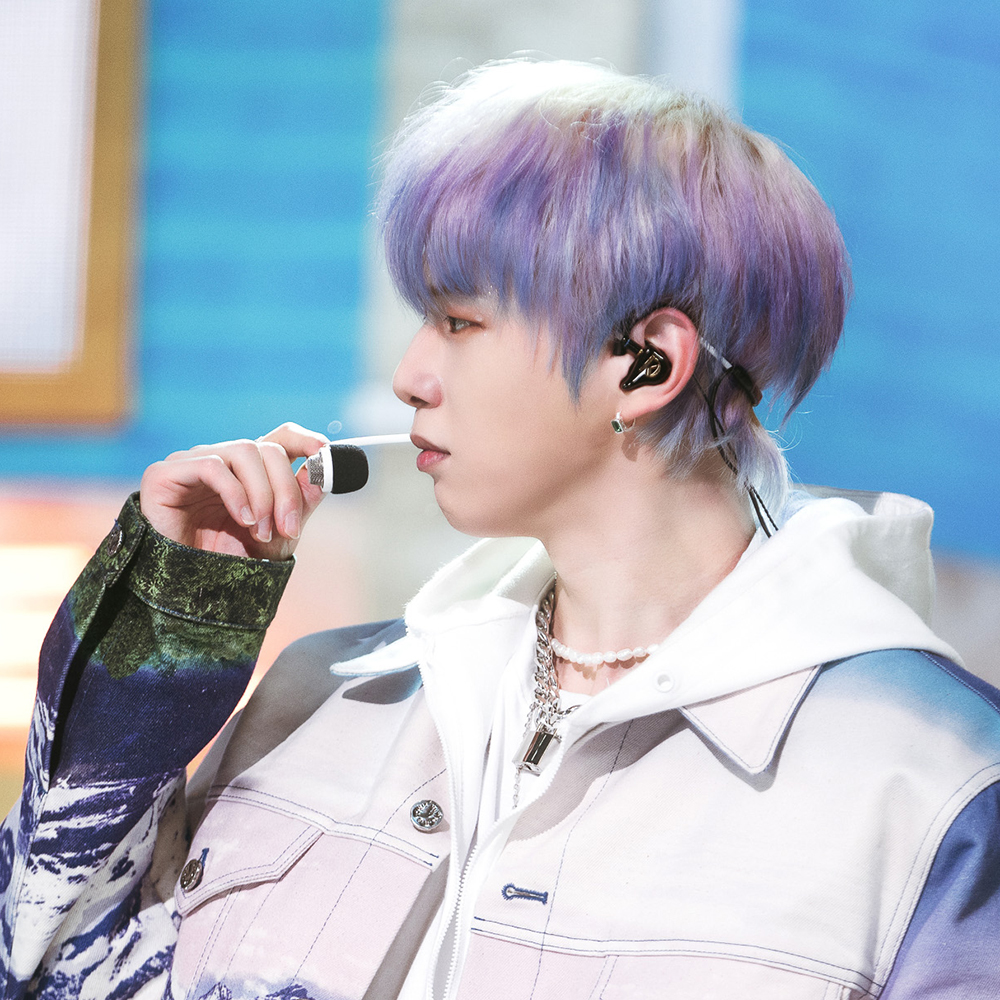 asmama_id's tweet photo. #ASMAMA #WANNA #ONE #KANG #DANIEL #KANGDANIEL #WANNAONE #KANGDANIELWANNAONE #WANNAONEKANGDANIEL

[Open PO] ASMAMA
[925silver] 레디아 원터치 귀걸이 (한쌍)
Clear // Emerald
Rp 270.000 https://t.co/etYXdC02oP