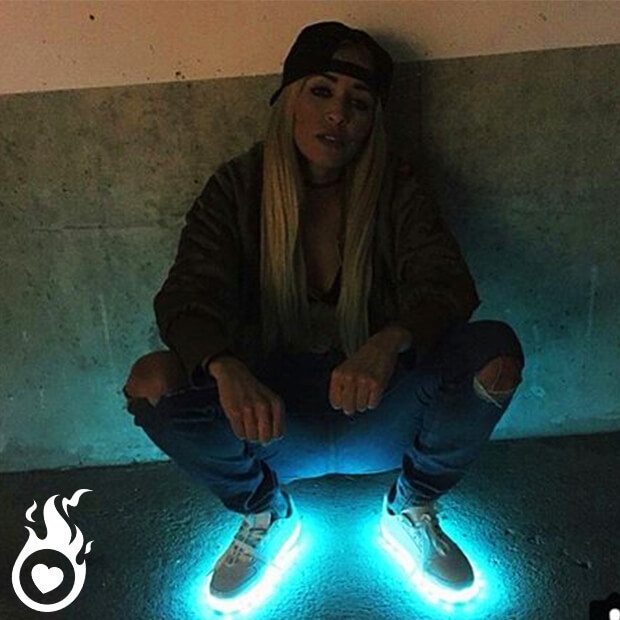 HeartJacking's tweet photo. Everyone that crossed my path was starring at me like "waouh ! Her shoes are amazing !". ๐๐ It was the best feeling ever. ๐ฅ
#heartjacking #shoes #shoe #led #ledshoes #sneakers #fashion #sneakerfreaker #style #shoesaddict #styles #stylish #fashionista #sneakerheads #party https://t.co/Cb9abpuaro