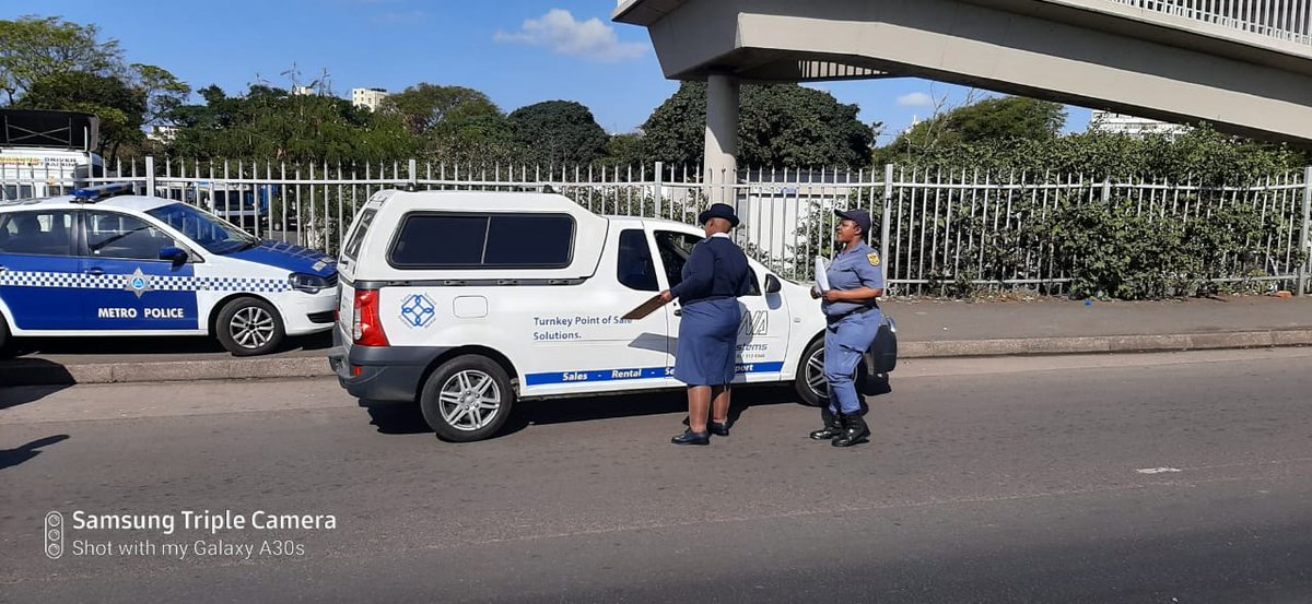 SA Police Service 🇿🇦 on Twitter "sapsKZN Durban Central Female Police officers are currently