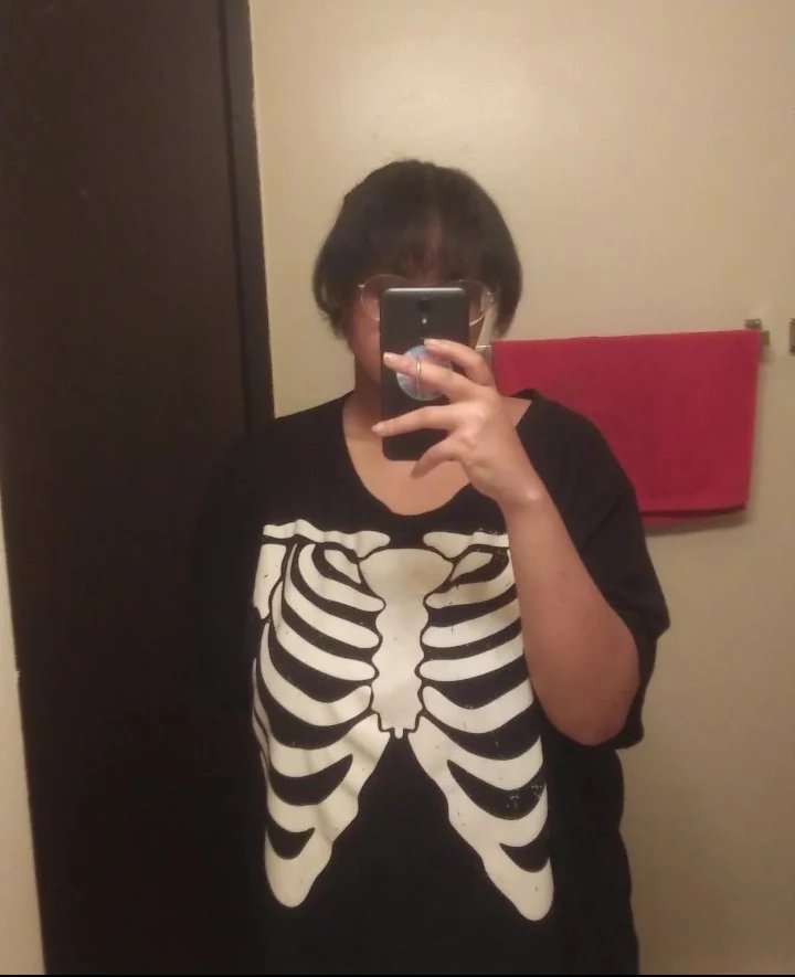 DeliveryManMark's tweet image. //tried to but my hair accidentally gave myself bangs 😃