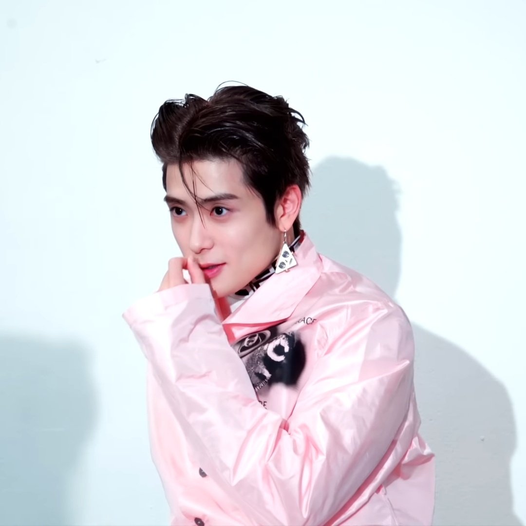 jeongyunonly's tweet photo. JAEHYUN for @ELLE_KOREA 

#JAEHYUN #PRADA #PRADAFW22
@Prada https://t.co/qNlKcvAIFZ