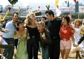 merlinpapin3's tweet photo. .@tbarnaud .@FredOL69007 En Hommage à #OliviaNewtonJohn @W9 diffuse ce soir @Grease de #RandalKleiser (1978) avec  #OliviaNewtonJohn #JohnTravolta   #StockardChanning #DidiConn #JeffConaway #BarryPearl #KellyWard #MichaelTucci https://t.co/hLKlHdHGTw