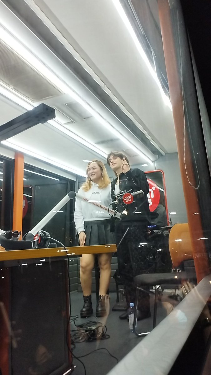 JeonKim_Sam's tweet photo. It's a wrap!!!

JOHNNY ORLANDO ON WISH BUS

#JohnnyOrlandoInMNL @johnnyorlando https://t.co/qN5gm2fDZ0