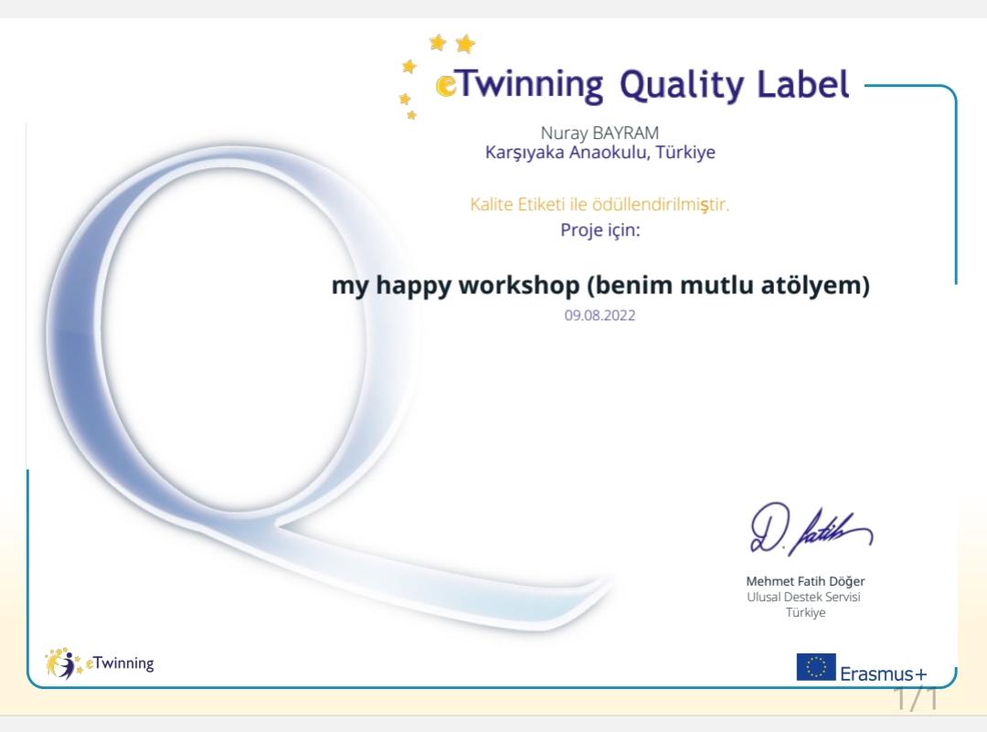 nuray_byrm's tweet photo. Bu eğitim öğretim yılımizda 4 ulusal e twinning kalite etiketi ödülü  ile taçlandı. 3 projenin birlikte kuruculuğunu yaptığımız arkadaşım @Melos2012 ile cok emek verdik ve karşılığını aldik
@bingolmem @halilyucel6060 @yusuf_tokus @CAldci @eTwinningBingol @arge_mem https://t.co/u0oX4REpWL