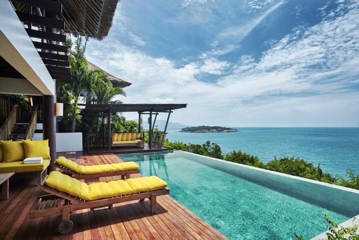 JetCandyTravel's tweet photo. On the northern tip of Samui, where private villas blend into the landscape of natural vegetation, is Six Senses Koh Samui, a place where you can laze by a vast infinity pool and lose yourself while gazing out to the Gulf of #Thailand - heaven! 📸 by @sixsenses. #JetCandy #Travel https://t.co/Gwby0ETjla