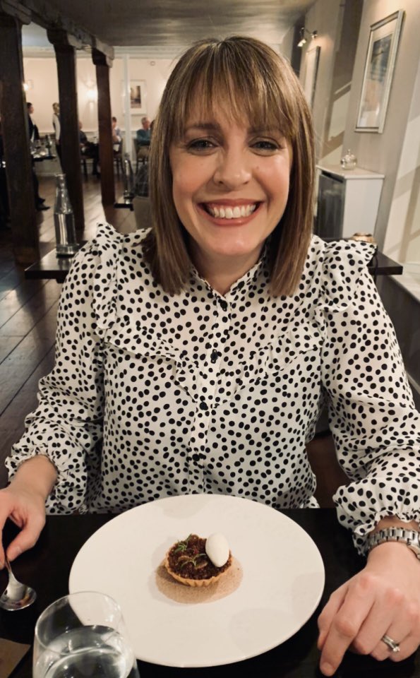 It’s incredibly hard to say it this way, but my Lisa didn’t 
‘die OF something’

Lisa was ‘killed BY something’

BY something the Government told us was safe &amp; effective

It’s now time the Gov talked to me about something

#VaccineDeaths 

<a href="/trussliz/">Liz Truss</a> <a href="/RishiSunak/">Rishi Sunak</a> <a href="/SteveBarclay/">Steve Barclay</a>