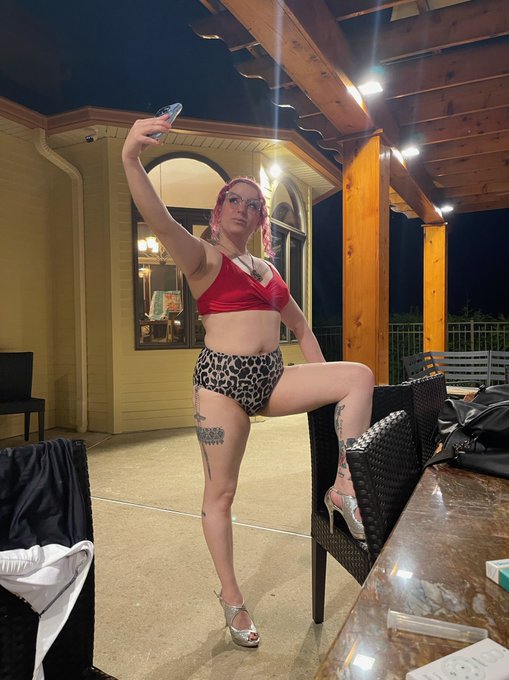 Today is My birthday sissy  tribute Daddy while I take pictures of myself for real men because we both<a href="/tag/sph"class="tags"><span>#sph</span></a><a href="/tag/chastity"class="tags"><span>#chastity</span></a><a href="/tag/cuck"class="tags"><span>#cuck</span></a><a href="/tag/lockhimup"class="tags"><span>#lockhimup</span></a>