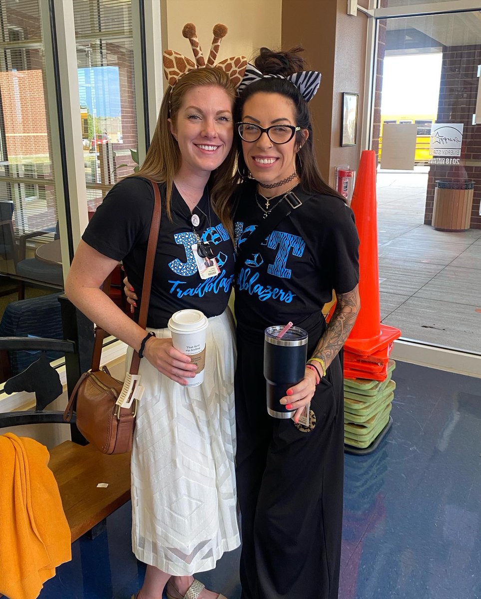 ChelsBels_3's tweet photo. @NorthwestISD Convocation at UNT! What a beautiful morning! Ready for this school year! 
#wildaboutjct @LAERomer @SarahThornellTX https://t.co/ADbv8LL5bH