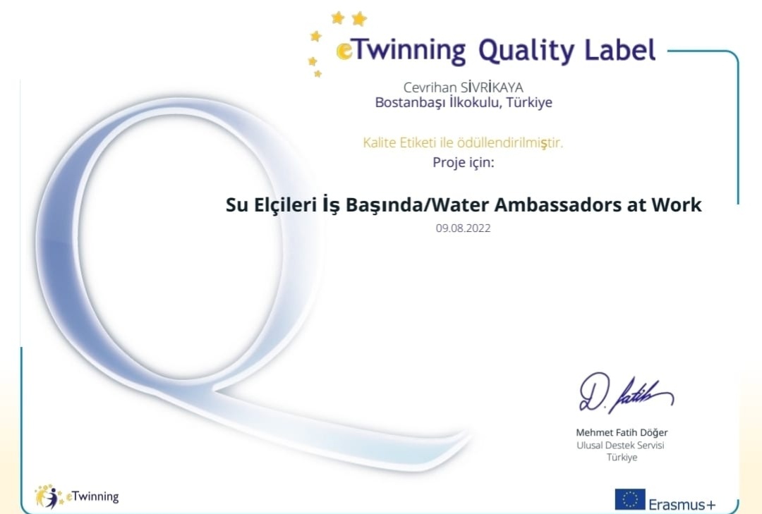 eTwinnning projesinde Kalite Etiketi Ödülü alan okulumuz sınıf öğretmeni Cevrihan SİVRIKAYA' yı ve öğrencilerini tebrik ediyoruz.