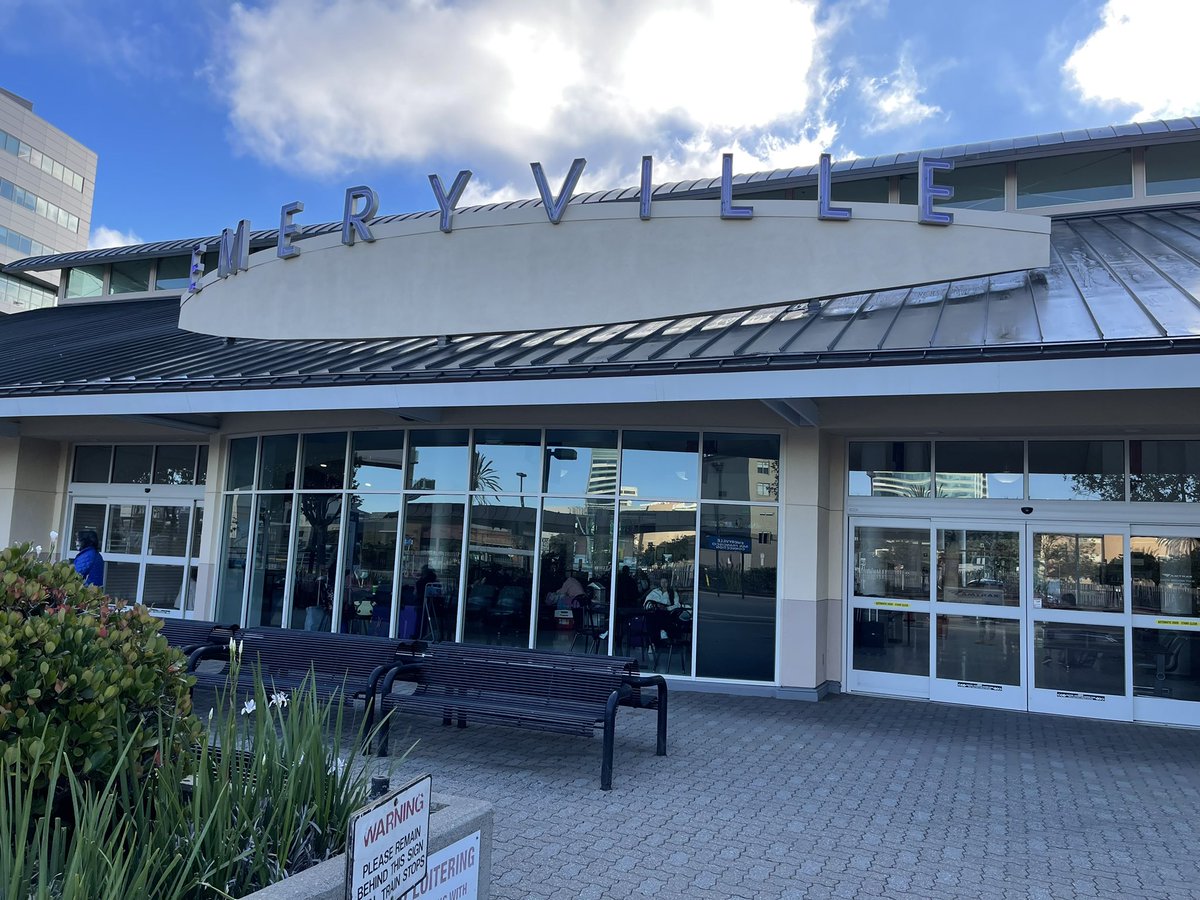 吕戈 Lǚ Gē tweet media