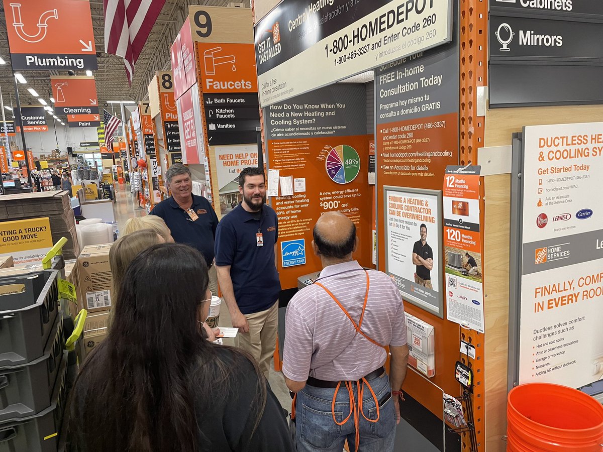 Thanks to Justin and Vince for a great PK today! So Interactive! <a href="/Nairobi75819619/">Nairobi</a> <a href="/Damien1975HD/">Damien Madden</a> <a href="/LisaHD4life/">Lisa</a> @HeatherD048 @BectonRosyTHD